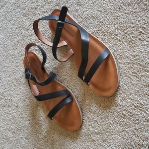 Lucky Brand Black Leather Sandals
